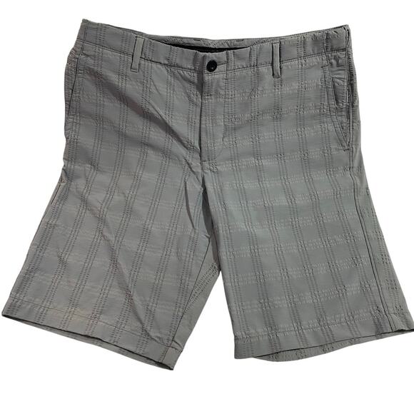 Tommy Bahama Golf Shorts – Men’s 34x10, Gray Seersucker Nylon Blend, Flat - Picture 1 of 8